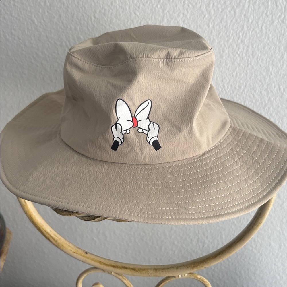 *Uniqlo Disney Women Minnie Ambush UV Protection Hat